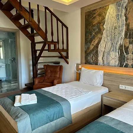 Seyir Hotel 3*